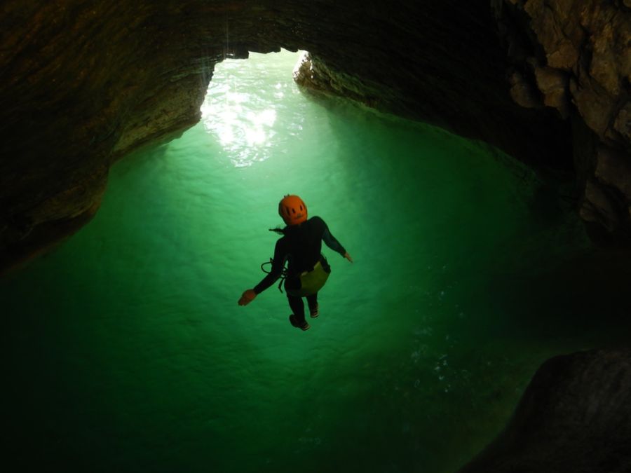 Canyoning Borgo Valbelluna - Grotta Azzurra